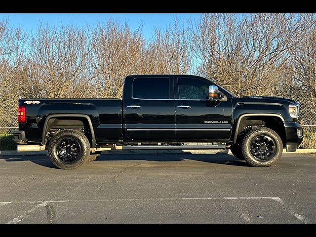 2019 GMC Sierra 3500HD Denali