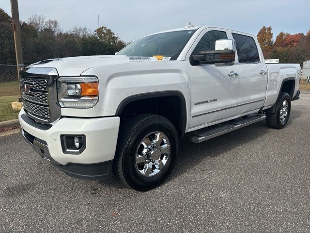 2019 GMC Sierra 3500HD Denali