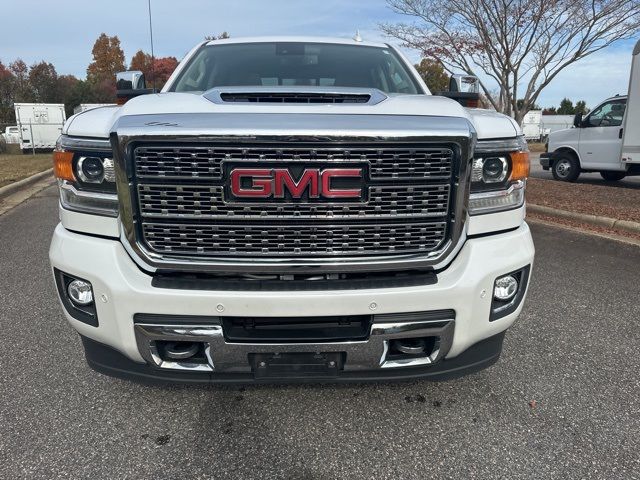 2019 GMC Sierra 3500HD Denali