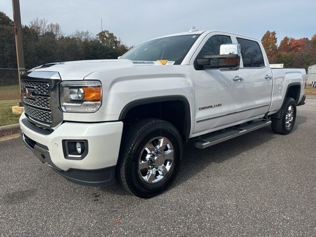 2019 GMC Sierra 3500HD Denali