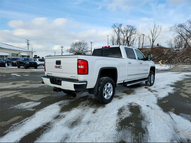 2019 GMC Sierra 3500HD Denali