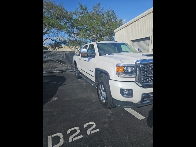 2019 GMC Sierra 3500HD Denali