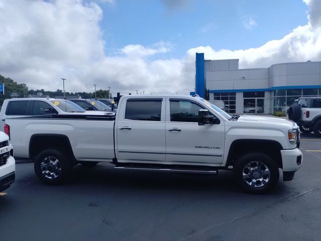 2019 GMC Sierra 3500HD Denali