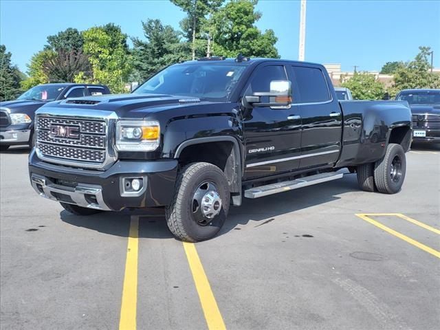 2019 GMC Sierra 3500HD Denali