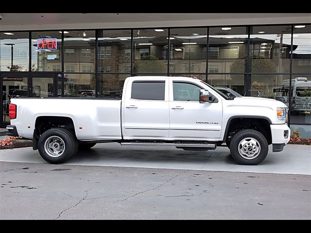 2019 GMC Sierra 3500HD Denali