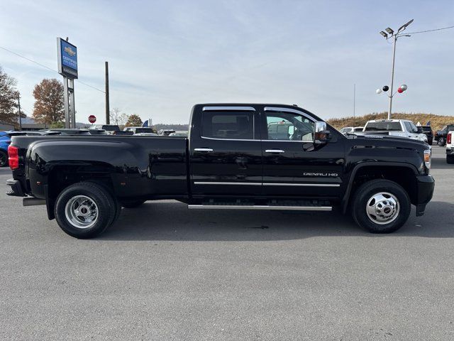 2019 GMC Sierra 3500HD Denali