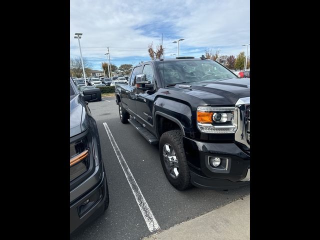 2019 GMC Sierra 3500HD Denali