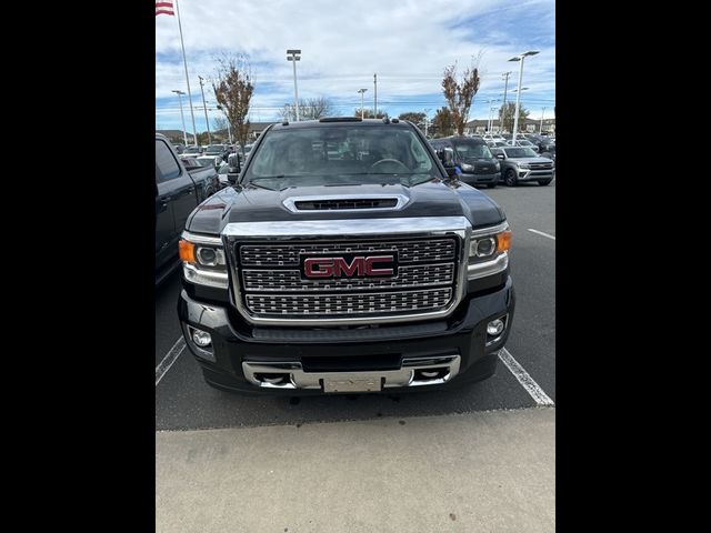 2019 GMC Sierra 3500HD Denali