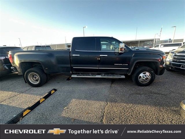 2019 GMC Sierra 3500HD Denali