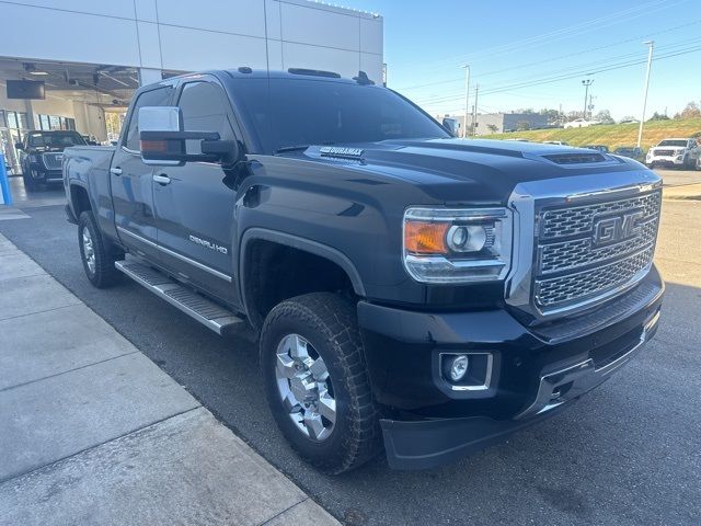 2019 GMC Sierra 3500HD Denali