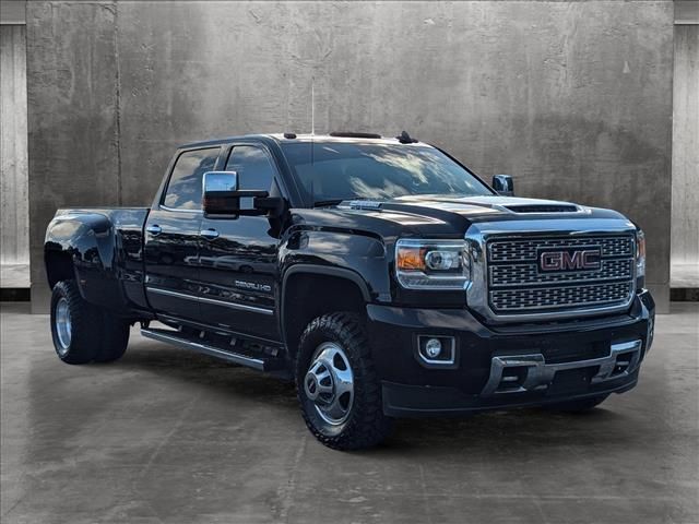 2019 GMC Sierra 3500HD Denali