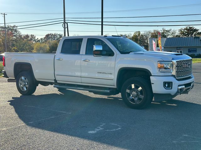 2019 GMC Sierra 3500HD Denali