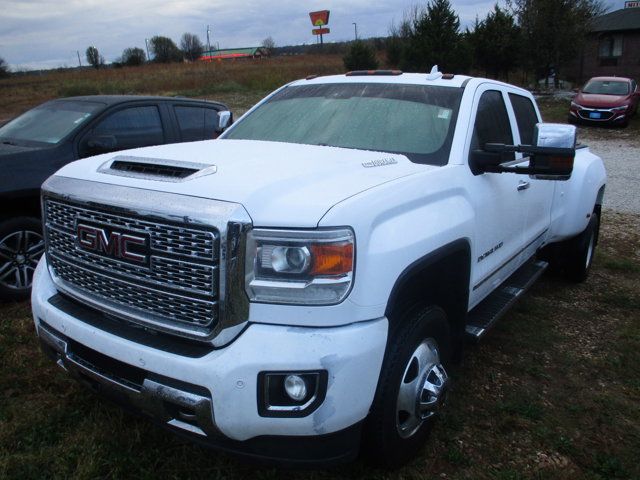 2019 GMC Sierra 3500HD Denali