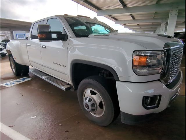 2019 GMC Sierra 3500HD Denali