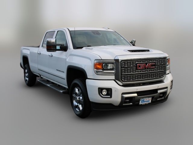 2019 GMC Sierra 3500HD Denali