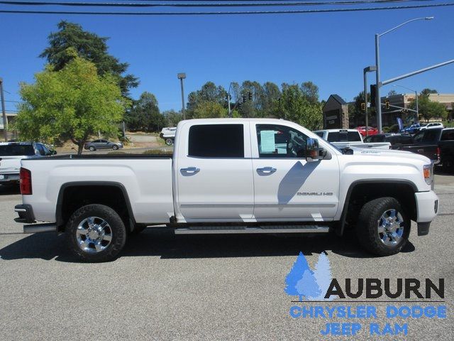 2019 GMC Sierra 3500HD Denali