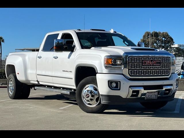 2019 GMC Sierra 3500HD Denali