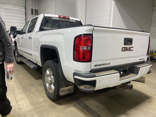 2019 GMC Sierra 3500HD Denali