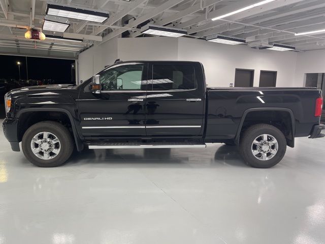 2019 GMC Sierra 3500HD Denali