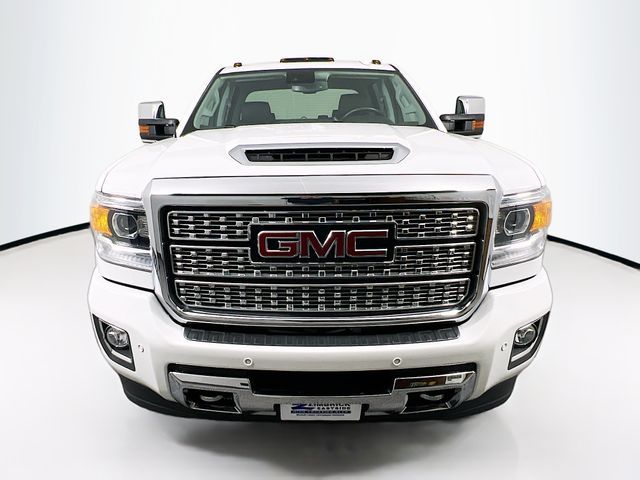 2019 GMC Sierra 3500HD Denali