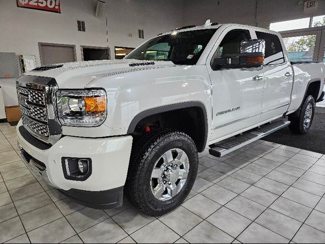 2019 GMC Sierra 3500HD Denali