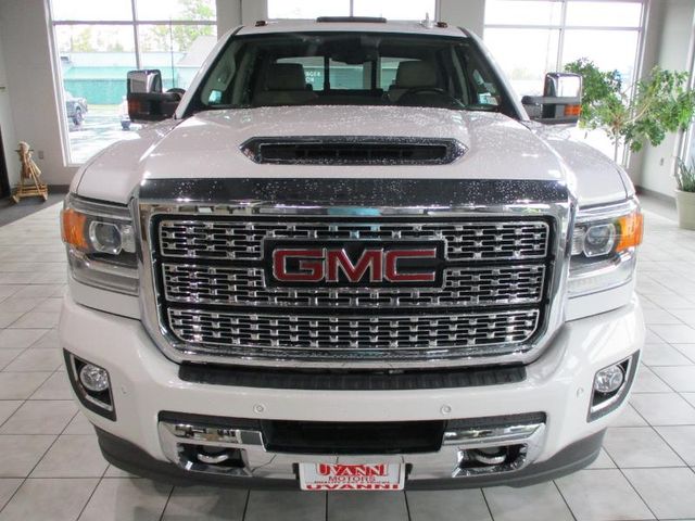 2019 GMC Sierra 3500HD Denali