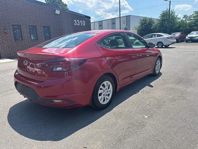 2019 Hyundai Elantra SE