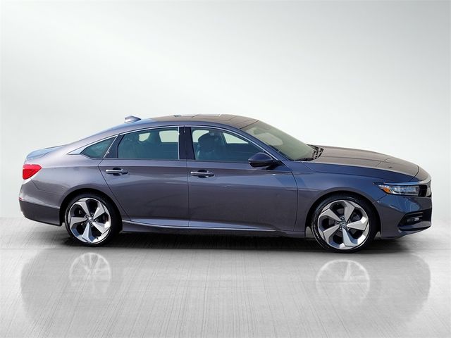 2019 Honda Accord Touring 2.0T