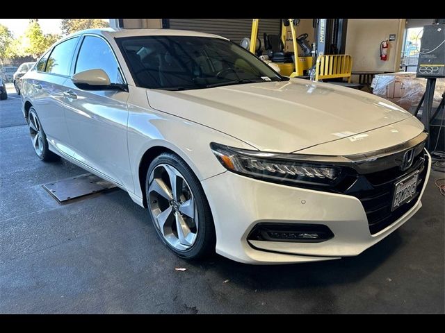 2019 Honda Accord Touring 2.0T