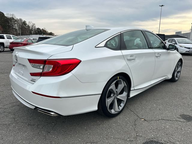 2019 Honda Accord Touring 2.0T