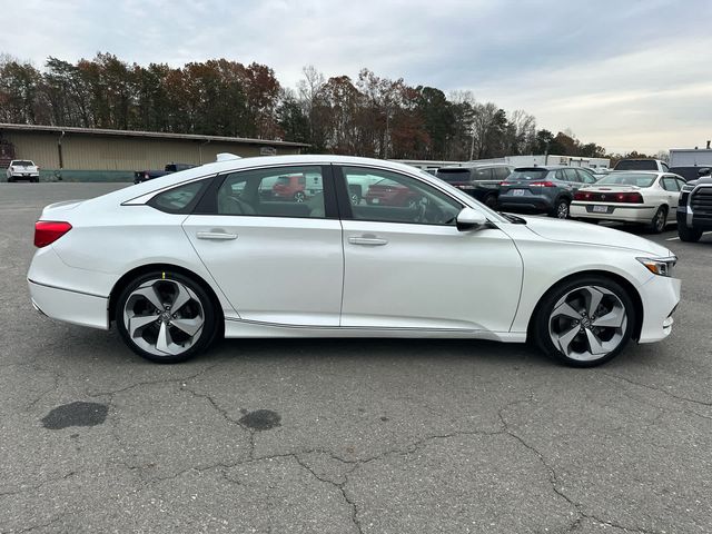 2019 Honda Accord Touring 2.0T