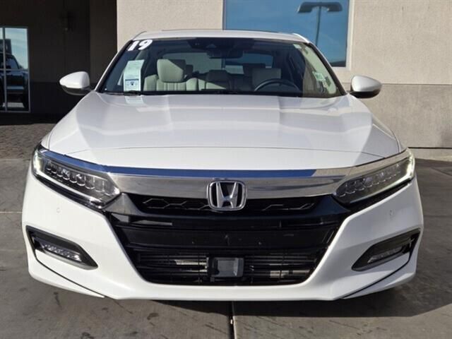 2019 Honda Accord Touring 2.0T