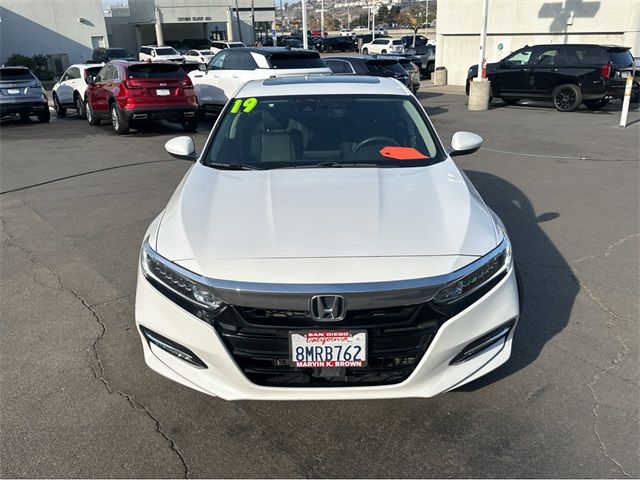 2019 Honda Accord Hybrid EX