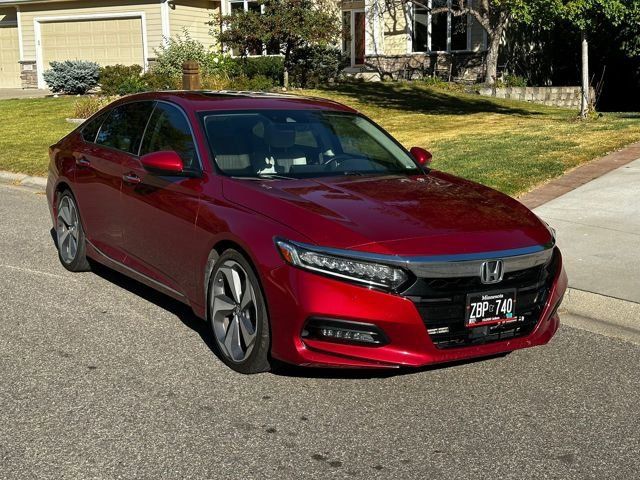 2019 Honda Accord Touring 2.0T