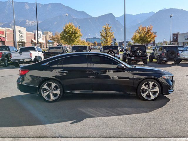 2019 Honda Accord Touring 2.0T