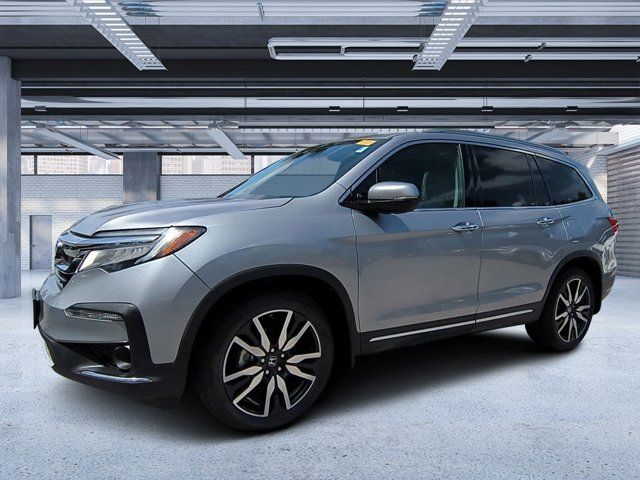 2019 Honda Pilot Touring 8-Passenger