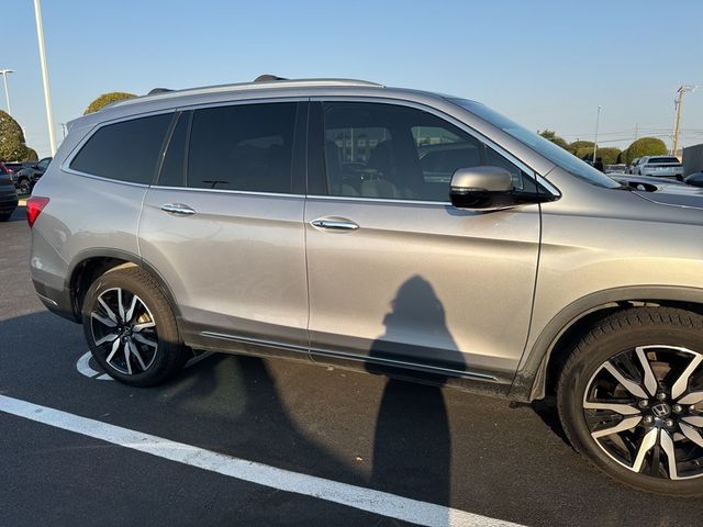 2019 Honda Pilot Touring 8-Passenger