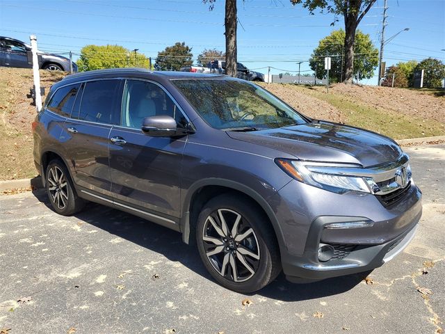 2019 Honda Pilot Touring 8-Passenger