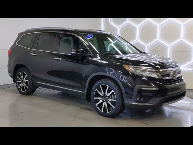 2019 Honda Pilot Touring 8-Passenger