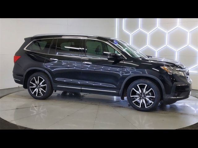 2019 Honda Pilot Touring 8-Passenger