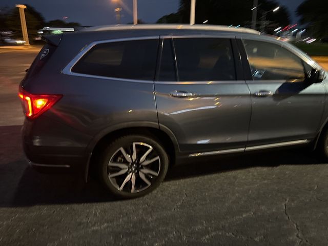 2019 Honda Pilot Touring 8-Passenger