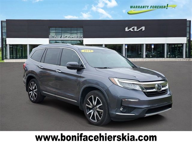 2019 Honda Pilot Touring 8-Passenger