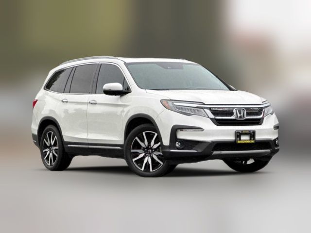 2019 Honda Pilot Touring 8-Passenger