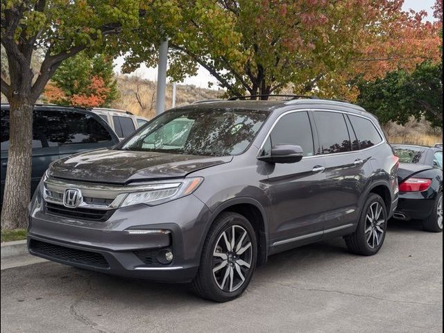 2019 Honda Pilot Touring 8-Passenger