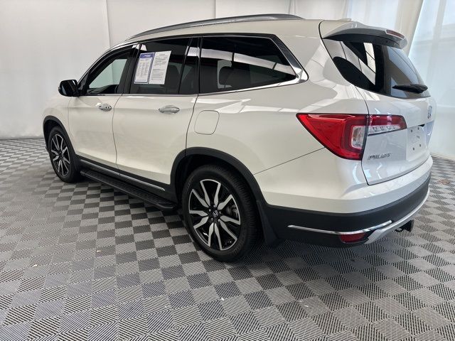 2019 Honda Pilot Touring 8-Passenger