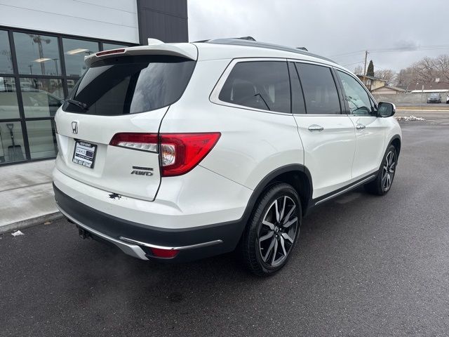 2019 Honda Pilot Touring 8-Passenger