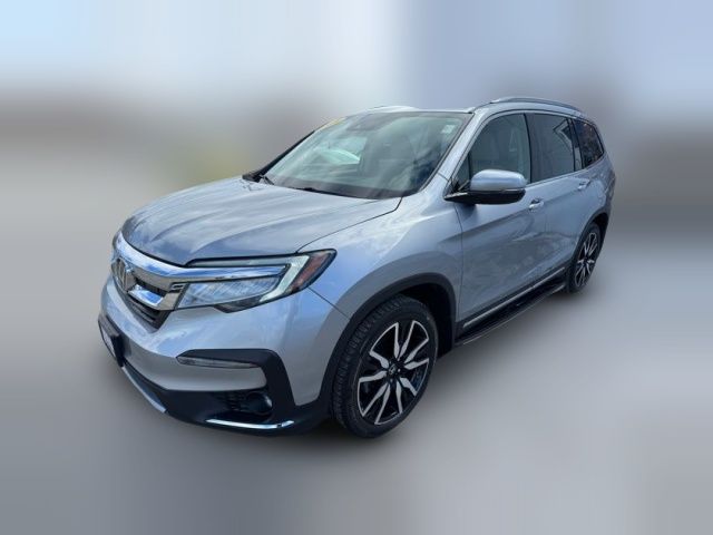 2019 Honda Pilot Touring 8-Passenger