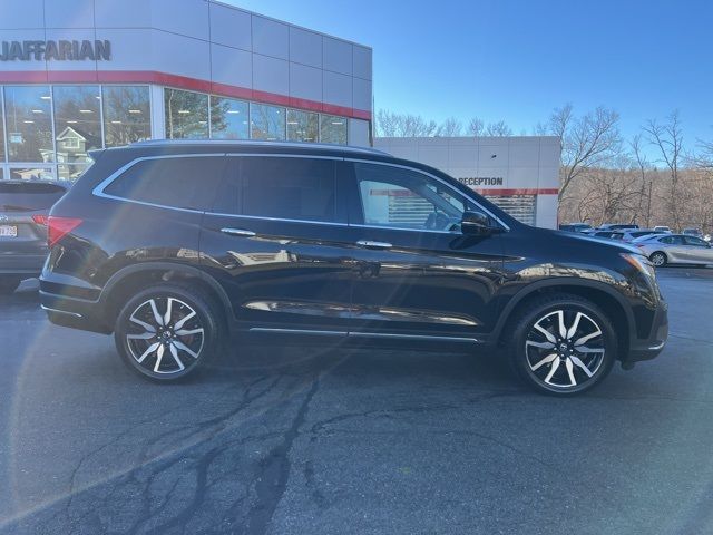 2019 Honda Pilot Touring 8-Passenger