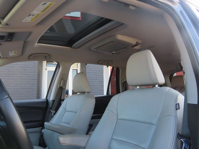 2019 Honda Pilot Touring 8-Passenger