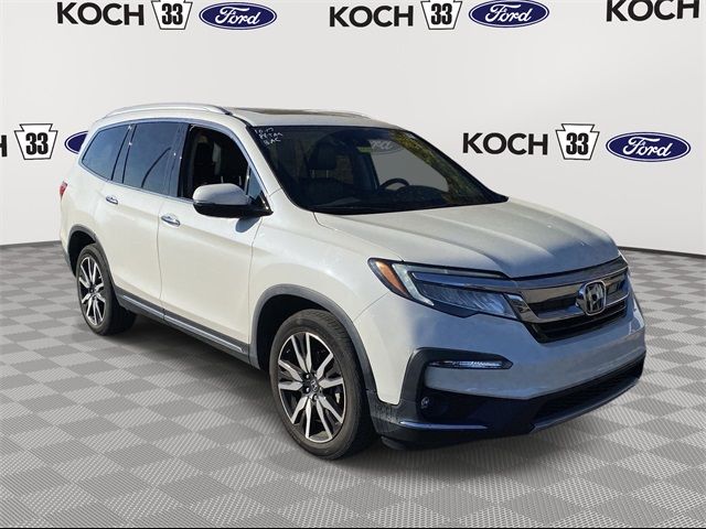 2019 Honda Pilot Touring 8-Passenger